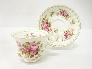 ROYAL ALBERT ロイヤルアルバート　フラワー・オブ・ザ・ロマンス　カップ＆ソーサー　洋食器